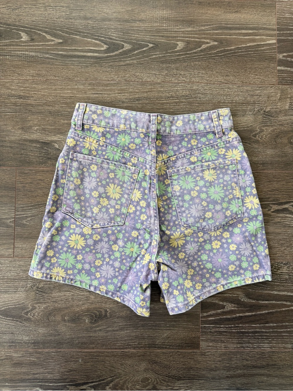 Zara Floral Denim Shorts - Picture 2 of 4